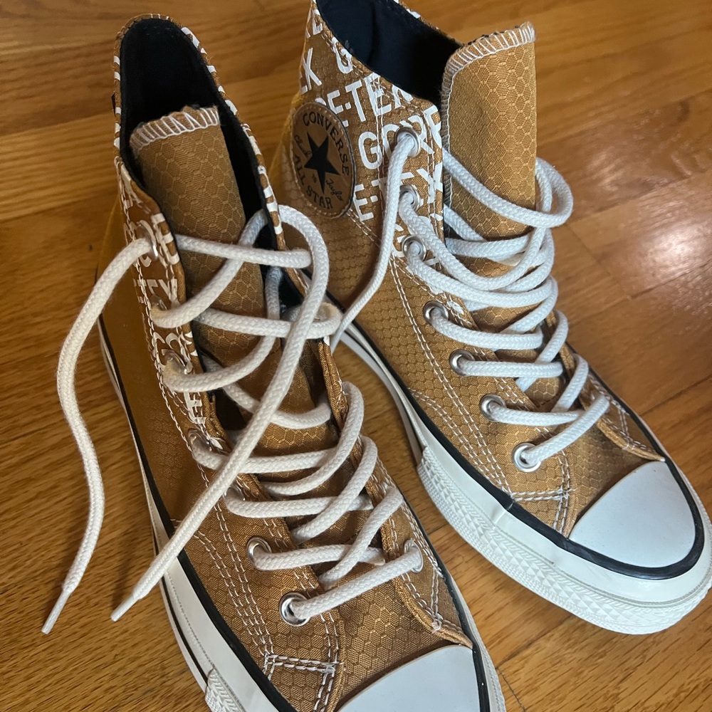 Converse High-Tops in Tan and White